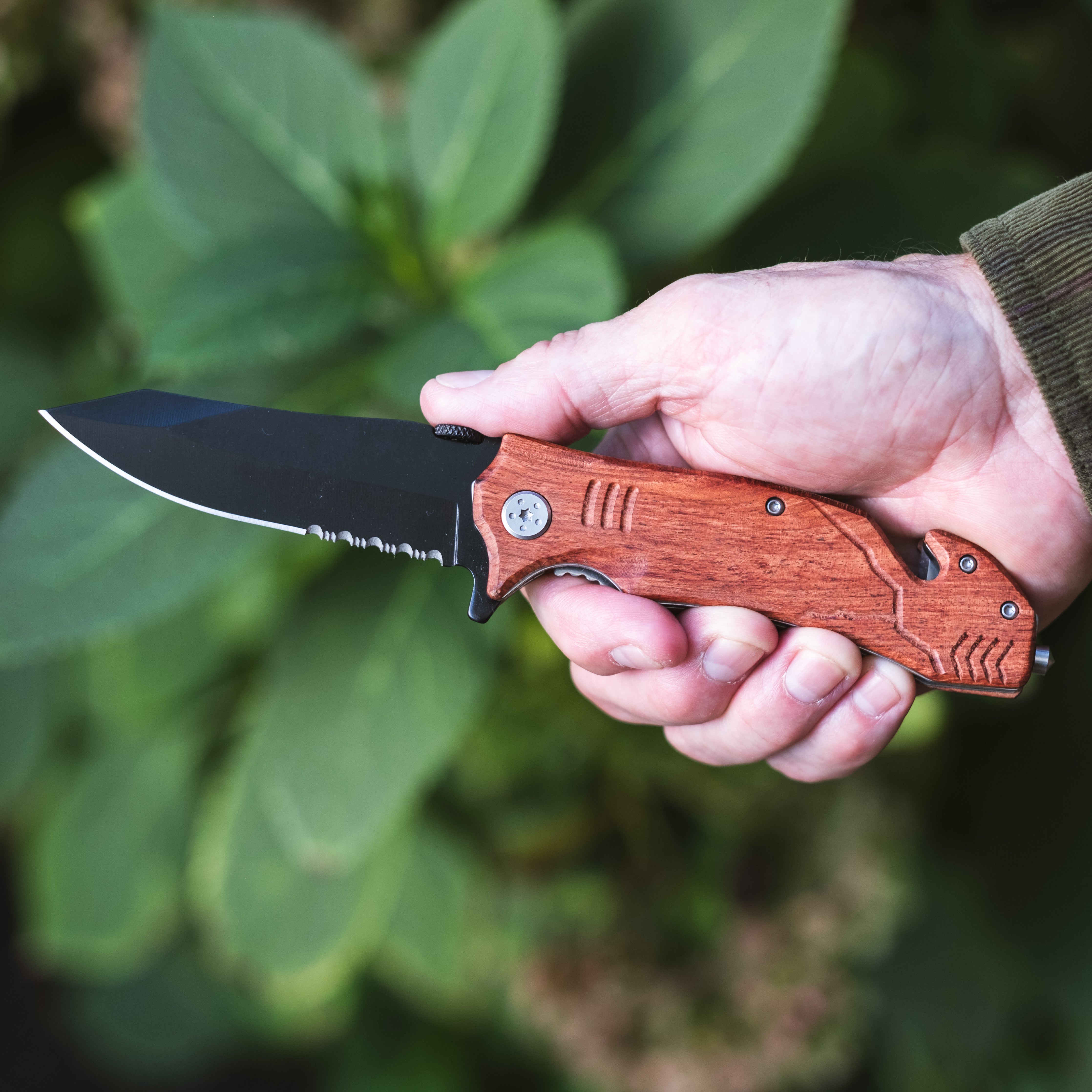 4.5” Wooden Rescue Knife