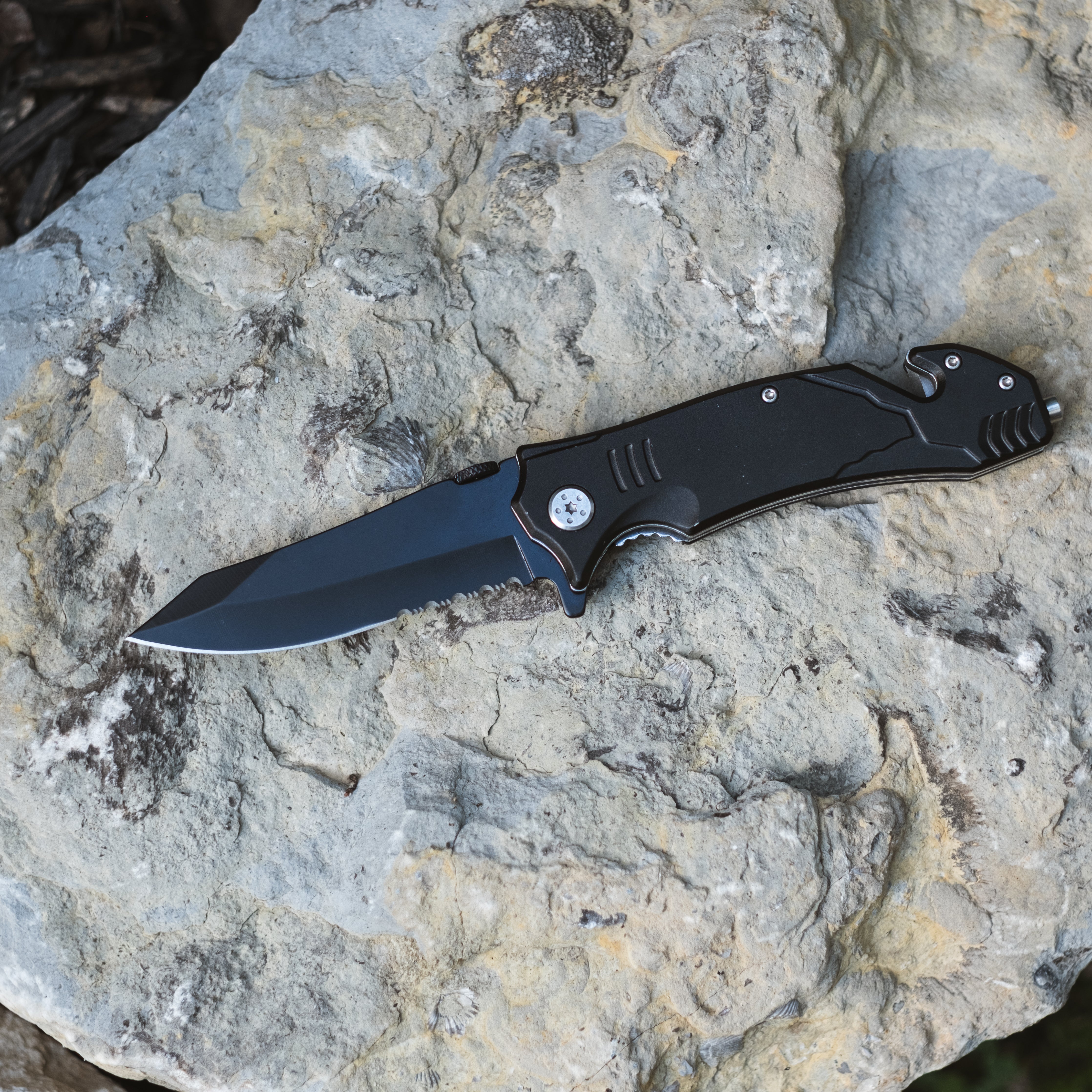 BR1001 - 4.5” Black Rescue Knife