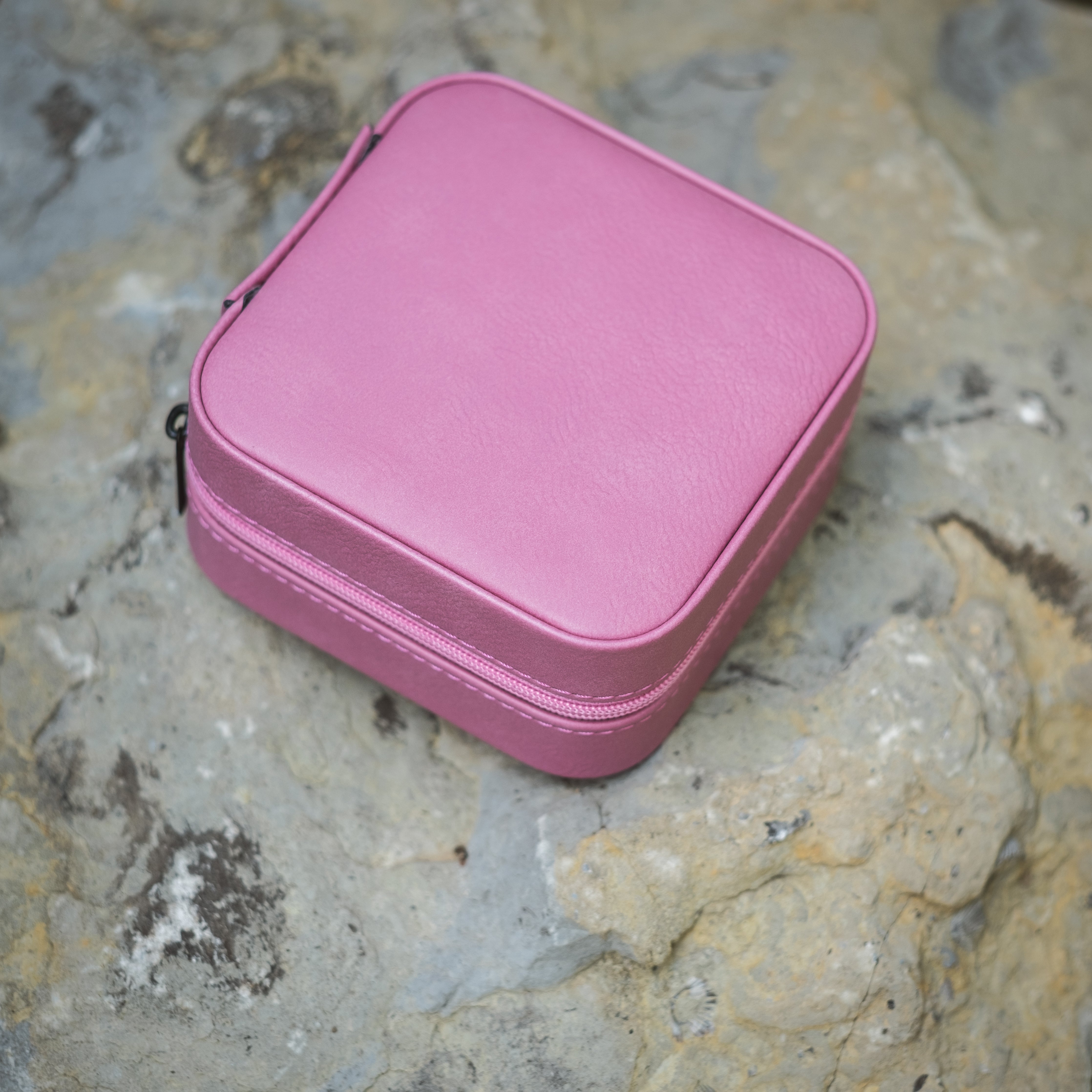 GFT2334 - 4” x 4” Pink Travel Jewelry Box